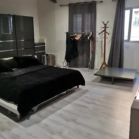 Apartment Loft Cosy Suresnes